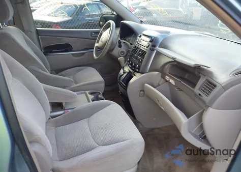 2006 Toyota Sienna Le from USA, damaged, VIN 5TDZA23C26S507543